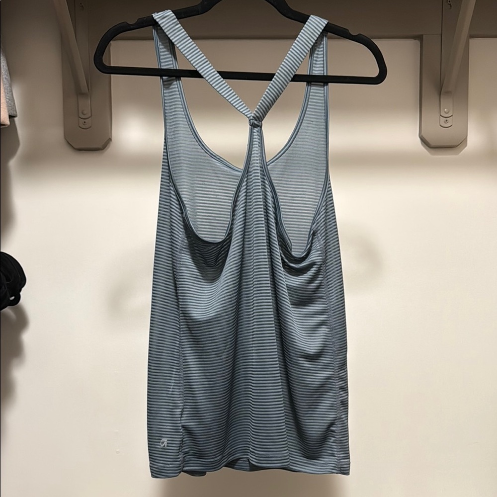 GAP Gray Tank Top - Picture 2 of 4